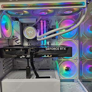 9800x3d, b850m wifi, rtx5080 트리오 완본체