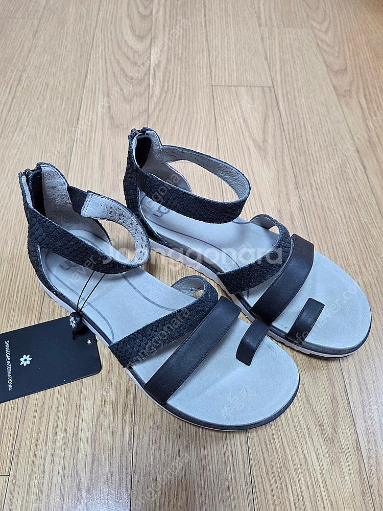 어그 UGG 신발 샌들 플립플랍 블랙 250-255--1