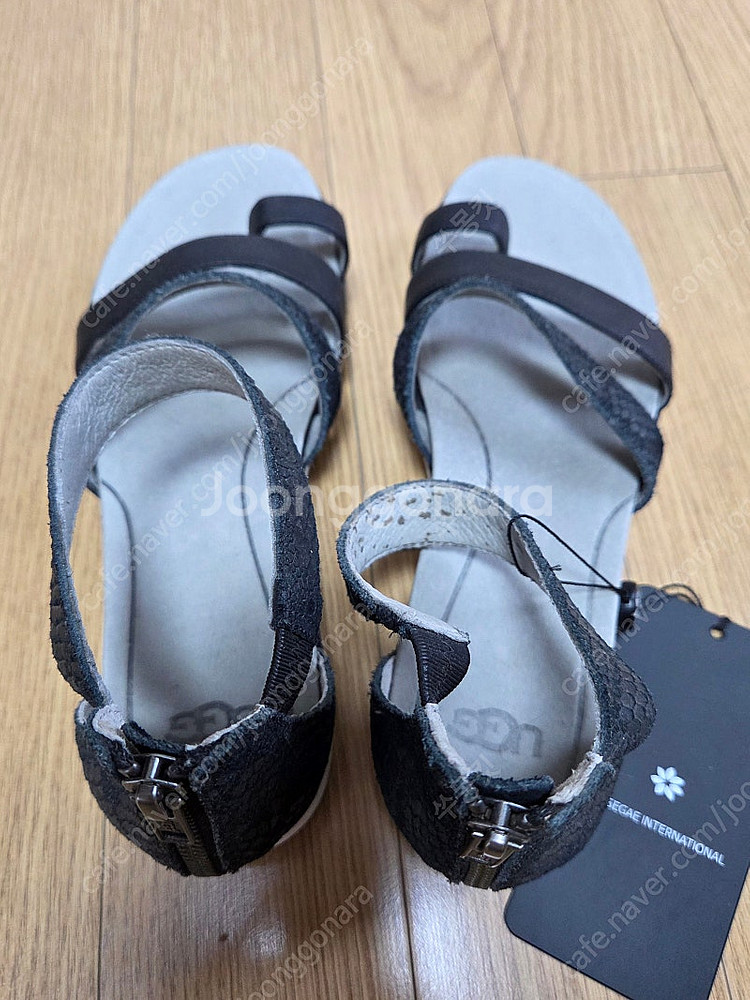 어그 UGG 신발 샌들 플립플랍 블랙 250-255--2