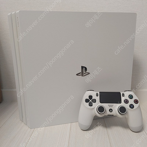 PS4 프로 7117B 1TB 화이트
