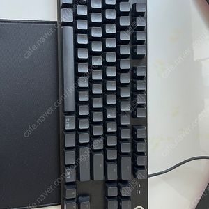 로지텍 G413 TLK SE 게이밍 키보드 팝니다.
