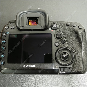 캐논 EOS 5D Mark4 셔터,미러등 교체한 제품 판매합니다.
