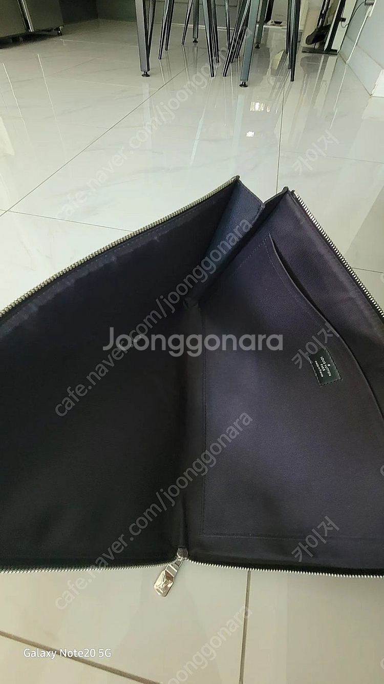루이비통 포쉐트주르 주르 다미에 클러치 그라파이트 GM...--4
