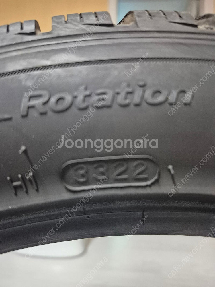 아이셉트 에보 윈터타이어245 45 18팔아요--3