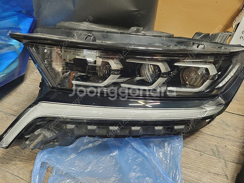 쏘렌토MQ4 full LED 헤드라이트 운전석(수리품)--0