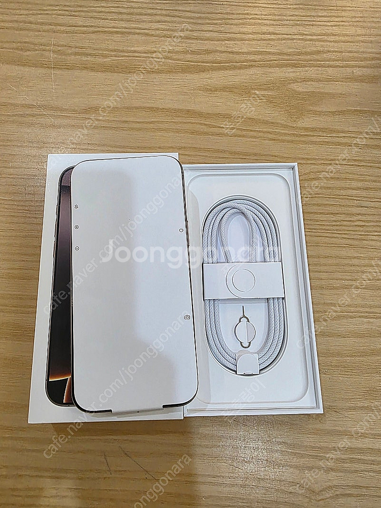 아이폰16프로맥스데저트티타늄256gb 깨끗한중고폰판매합...--1
