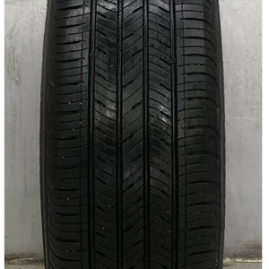중고타이어 금호타이어 솔루스 TA31 215/50R18 티볼리