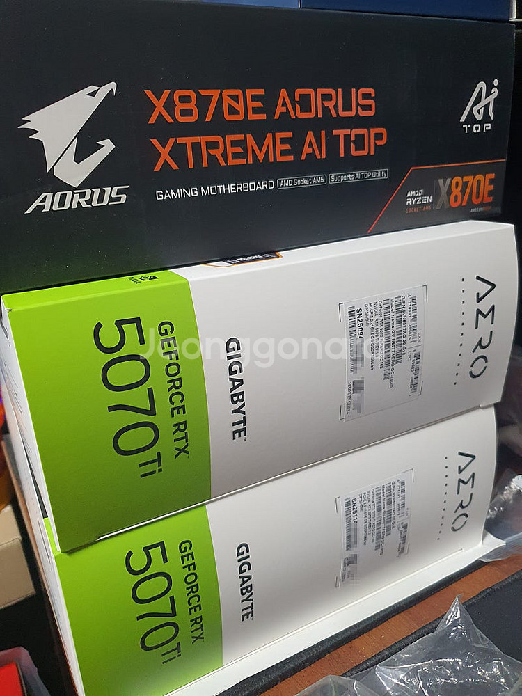 4월구매. 기가바이트 5070ti aero 미개봉 신품...--0