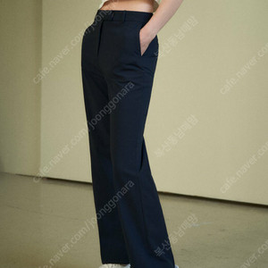 더블유컨셉 시야쥬 블랙팬츠