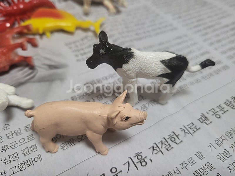 동물,공룡,어벤저스 등등 미니어처 작은 피규어 판매해요--9