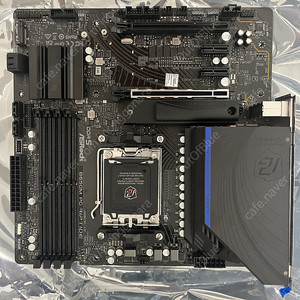 Asrock B650m pg ripdide 팝니다