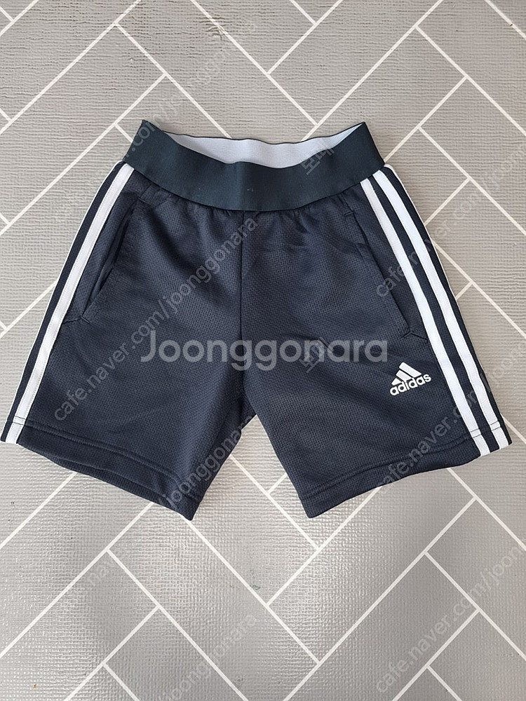 [남아 옷] 아디다스 밴딩 반바지 130--0