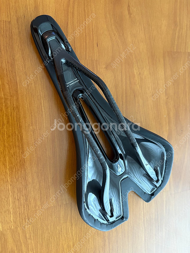 에스웍스 투페 143 안장--1