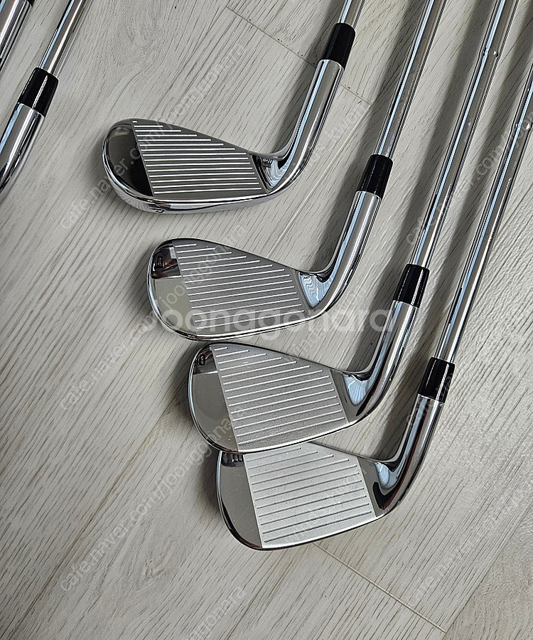 로그st프로 4~P 7아이언세트 팝니다.--0