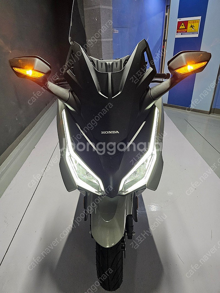 2025년식 포르자350--0