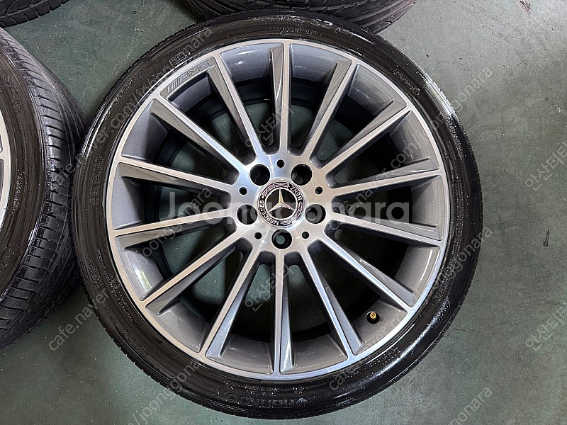 [판매] 벤츠 w205 c클래스 마차 19인치 휠타이어...--2