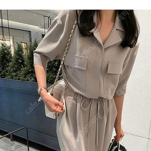 라밤바룸 카라셔츠 드레스