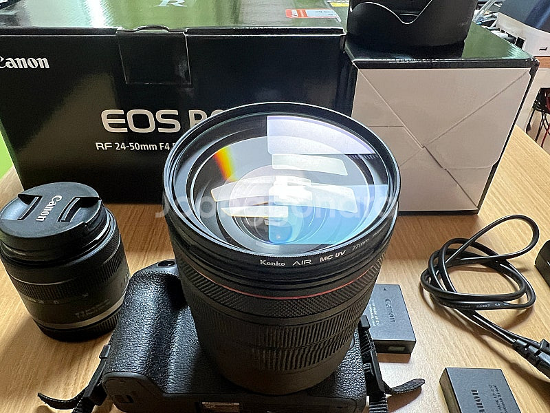 캐논 R8 + 24-50 번들 + 24-105 F4 L--5