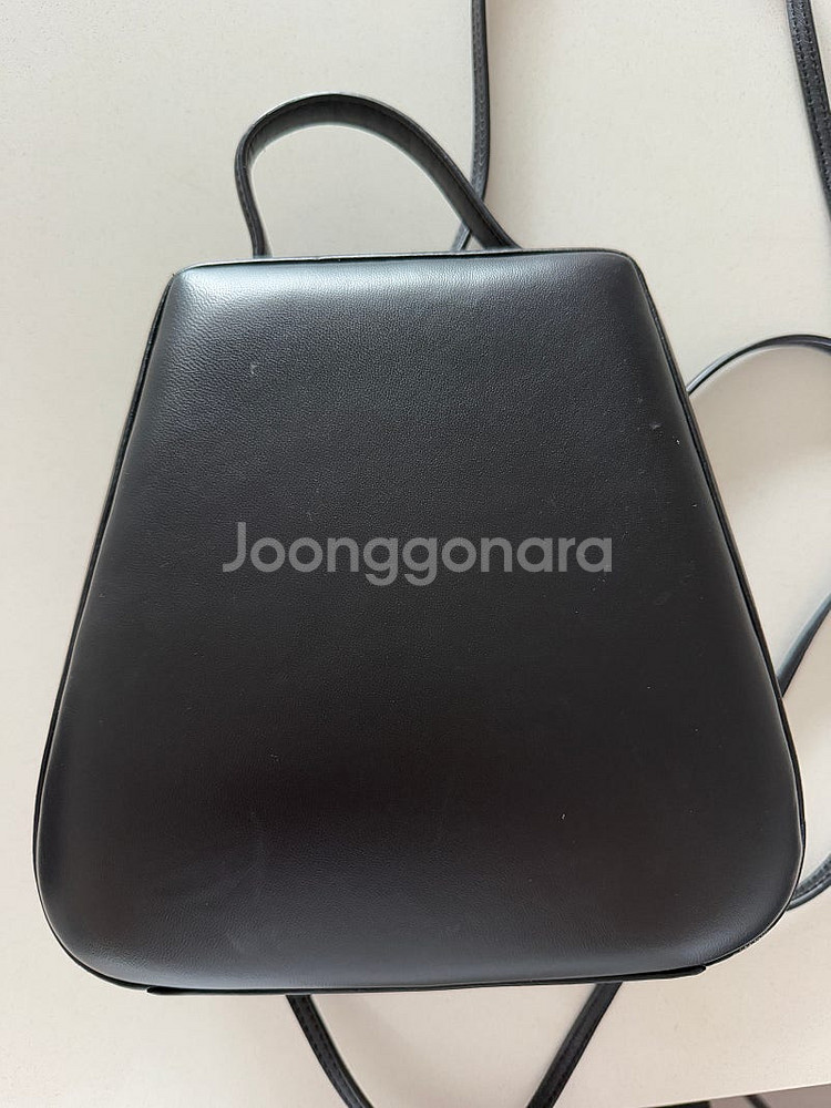 아카이브앱크 쉘 틴백 블랙 백팩--1