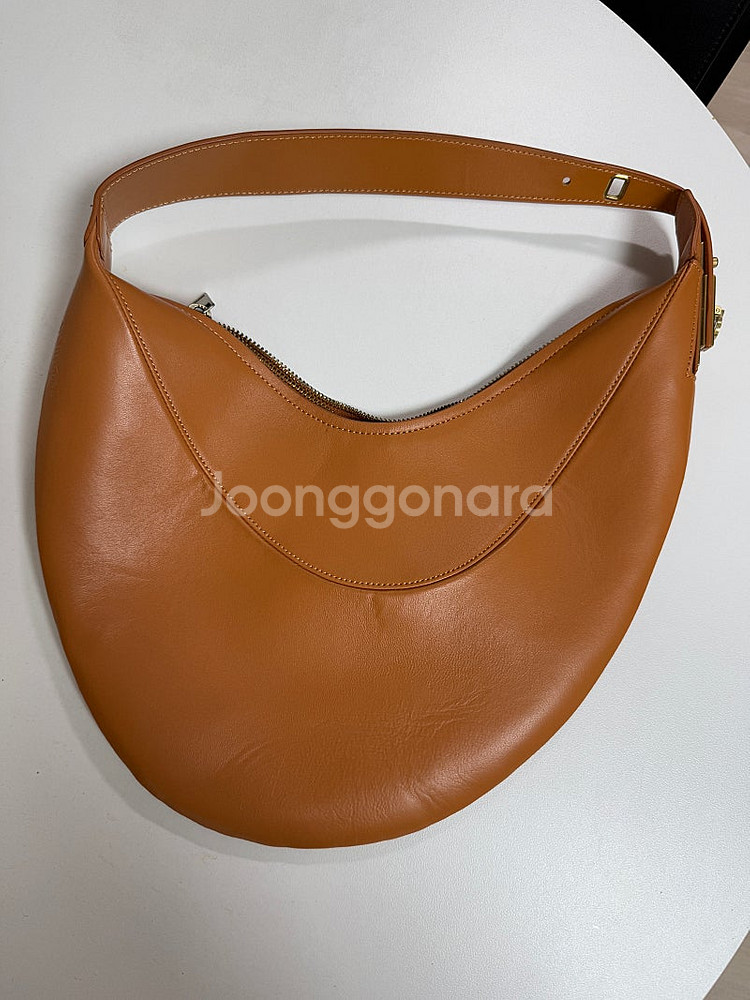 아카이브앱크 클립 호보백 골든 코랄 가방--1