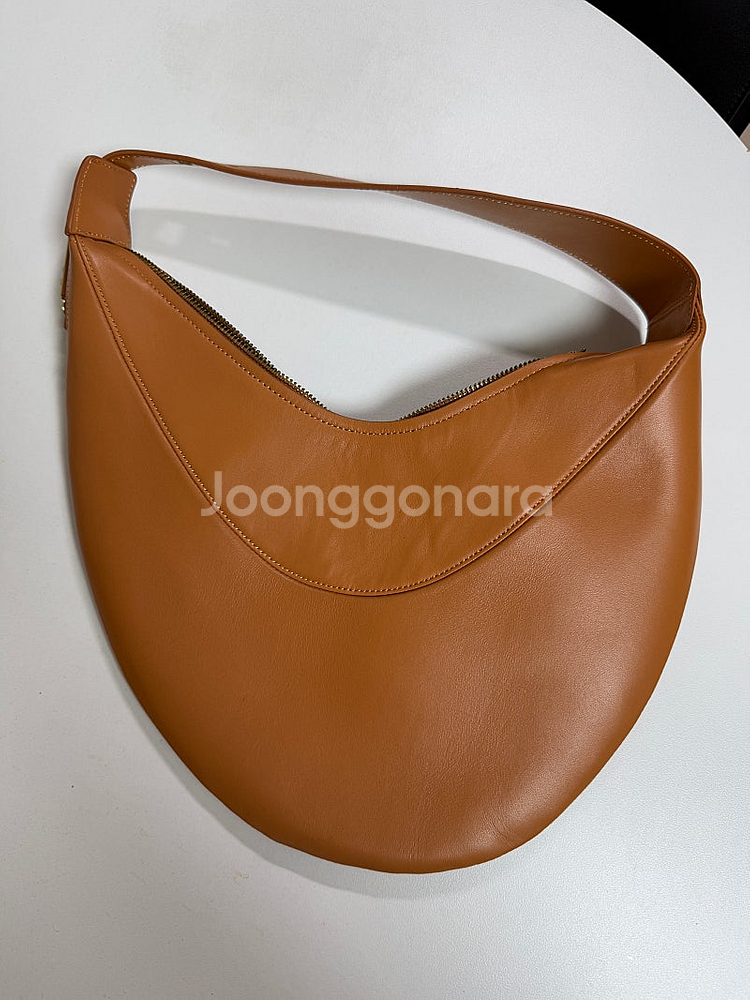 아카이브앱크 클립 호보백 골든 코랄 가방--2