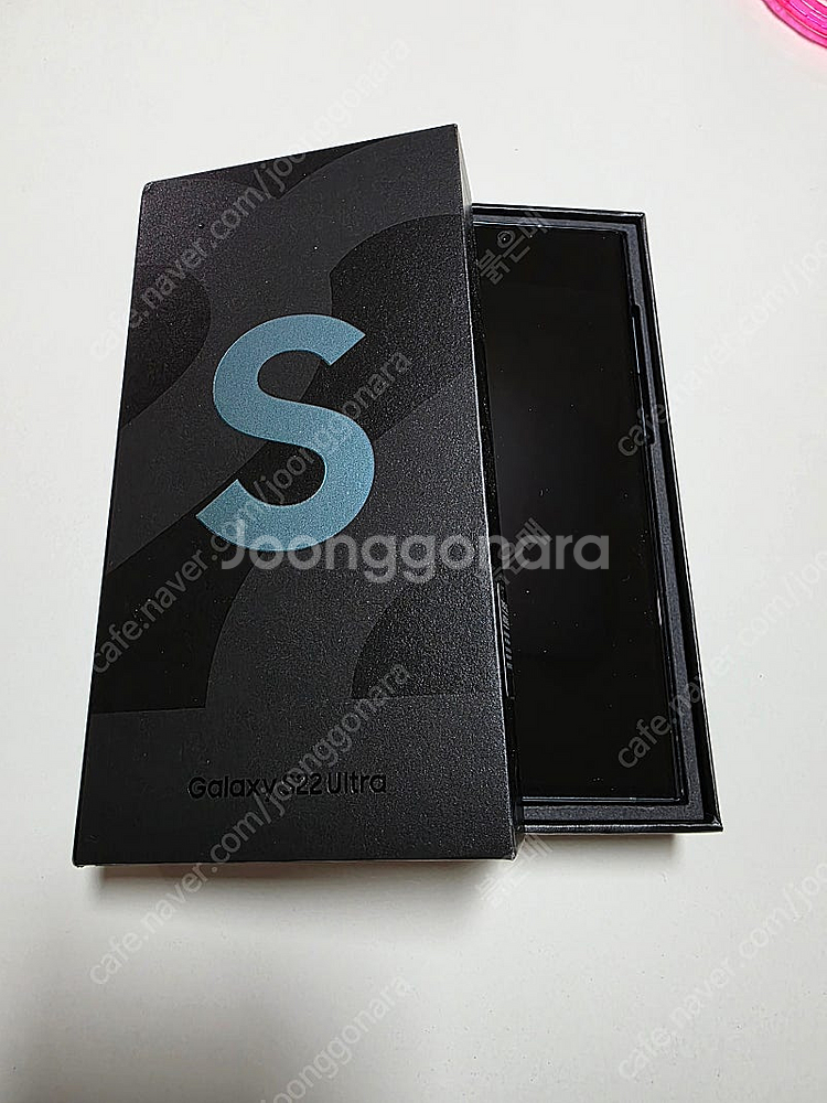 갤럭시 S22 울트라 그린 512기가 팝니다. 개인 사...--1