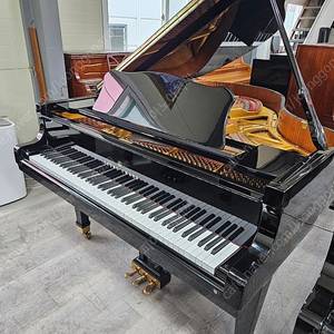 94년 영창그랜드피아노 C-185