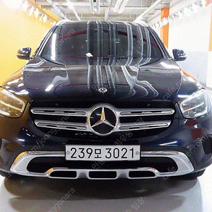 벤츠 GLC 중고 벤츠 GLC클래스 중고 벤츠 GLC 중고차 벤츠 GLC클래스 중고차 파란색 2020년식 GLC 300 4MATIC 개인사업자 차량구매