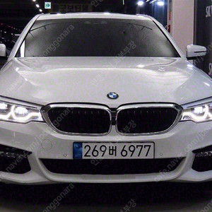 bmw5시리즈중고 전국최저가 완전무사고 타이어 교환 완료했습니다!