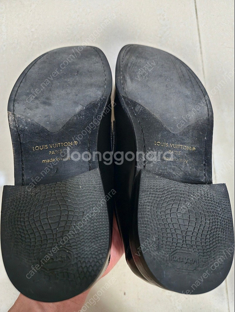 루이비통 남성 구두 메이저 로퍼 블랙 7사이즈 260--4