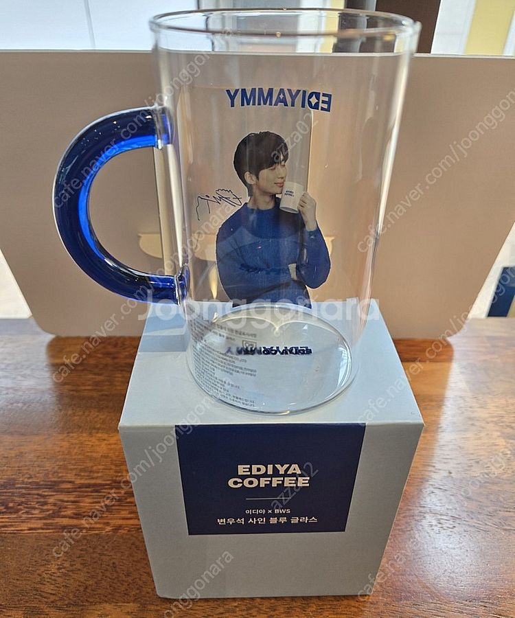 변우석 블루 클라스컵과 사인 기프트카드 판매합니다--1