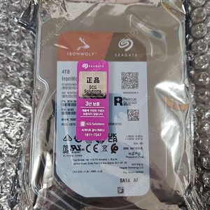 씨게이트 아이언울프 하드디스크 4테라 HDD NAS용 4TB 미개봉