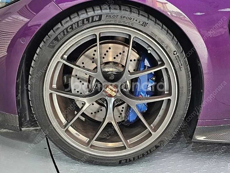 BMW M4 중고 BMW 중고 보라색 2024년식 11...--6