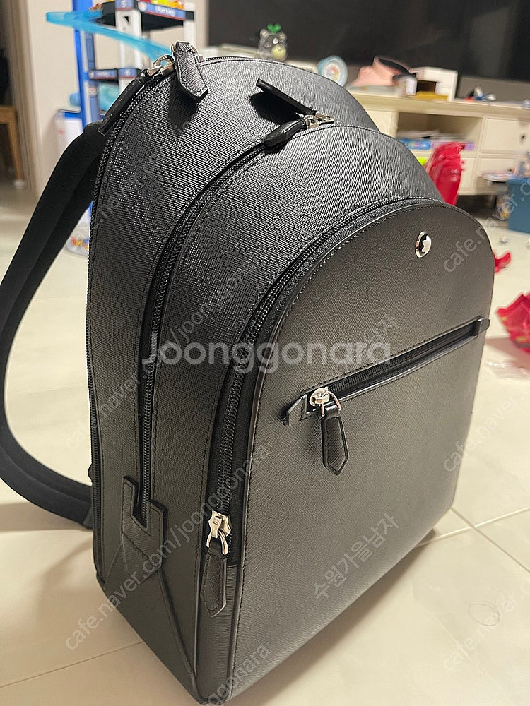 몽블랑 사토리얼 미디움 백팩 미사용 팝니다--1