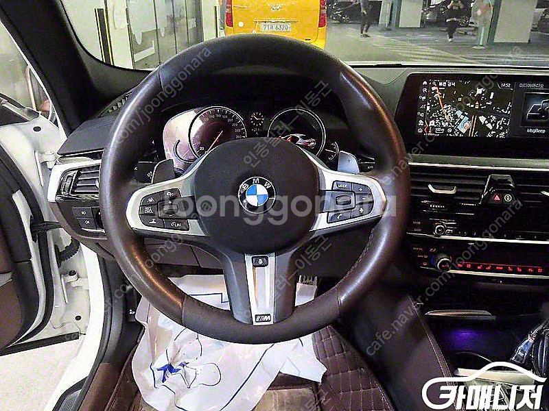 [BMW]5시리즈 (G30) 520d xDrive M ...--8