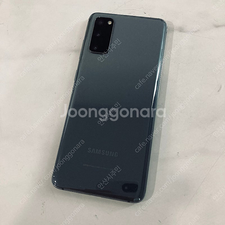 갤럭시 S20 그레이 128기가 액정S급 완전깨끗! 14만원 판매합니다--1