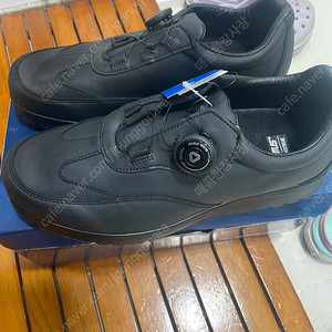 경찰쿠션단화265 새상 품 겨울용