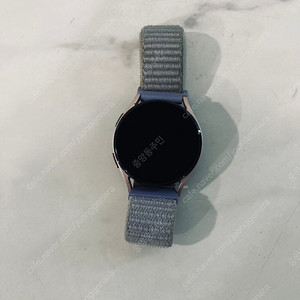 갤럭시 워치4 핑크 40MM 케이블포함 블루투스 5만5천원 판매합니다!