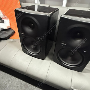 mackie hr824mk2