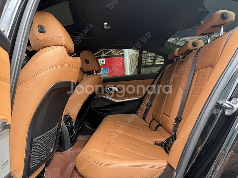 BMW 3시리즈 중고 BMW 중고 3시리즈 330i 검...--8