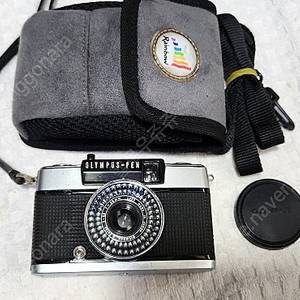 올림푸스-pen ee-3(a급, 필름을 2배로 사용하는 하프카메라),셀레늄노출정상,캡(제짝),케이스(가방).