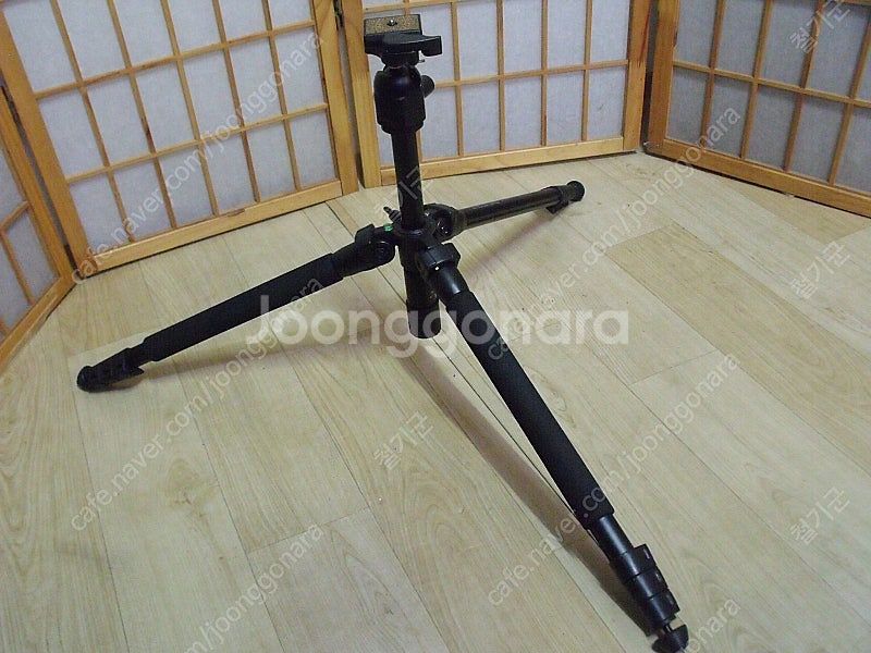 ESSE-LIGHT 카메라 삼각대--3