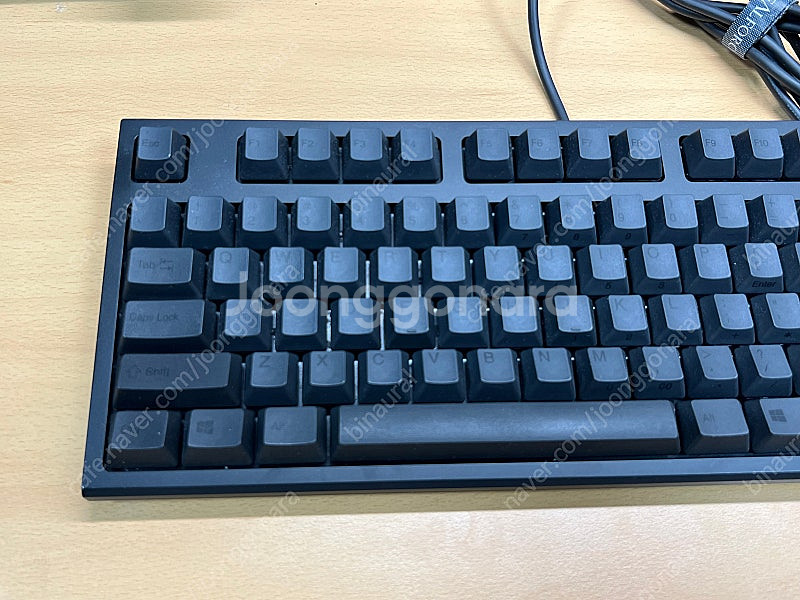 리얼포스 R2 TKL 저소음 블랙--1