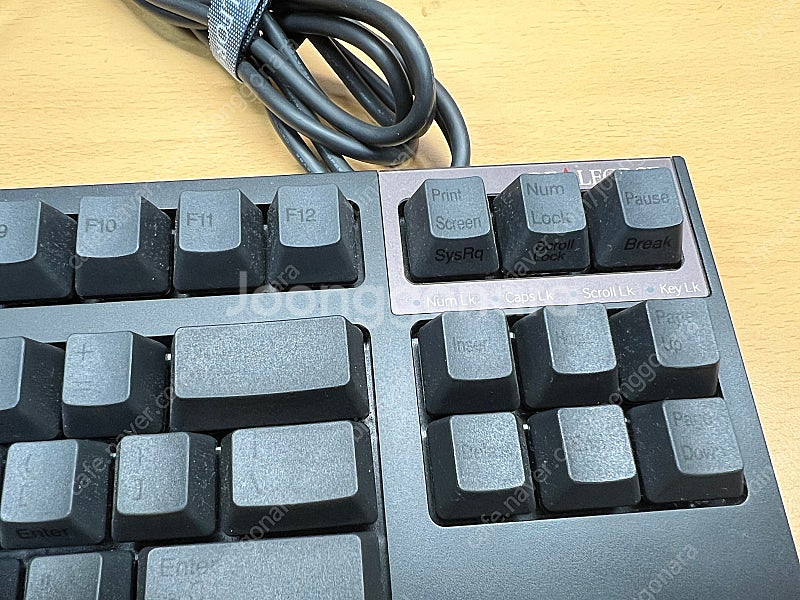리얼포스 R2 TKL 저소음 블랙--4