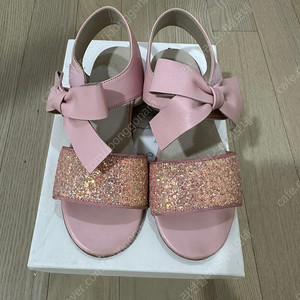 앙뉴 샌들 13.5 (205) 3만 이미지