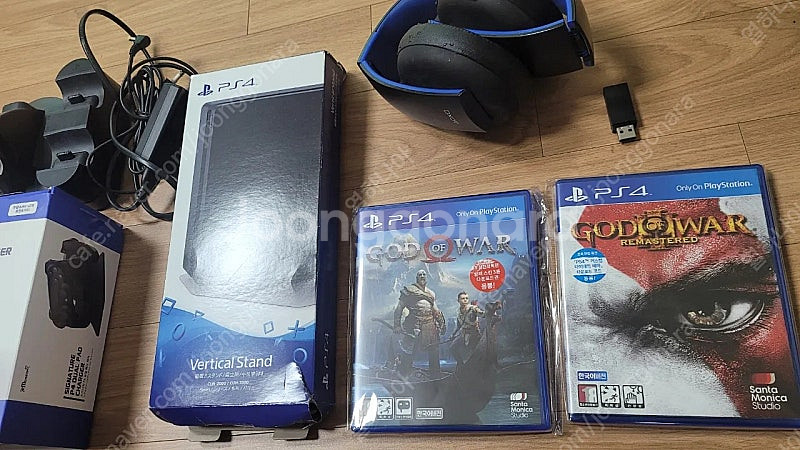 PS4 갓오브워, 갓오브워3, 듀얼쇼크4 정품 충전독,...--2