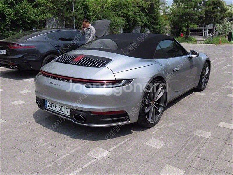 포르쉐 911 중고차 할부가능 은색 2021년식 38,...--4