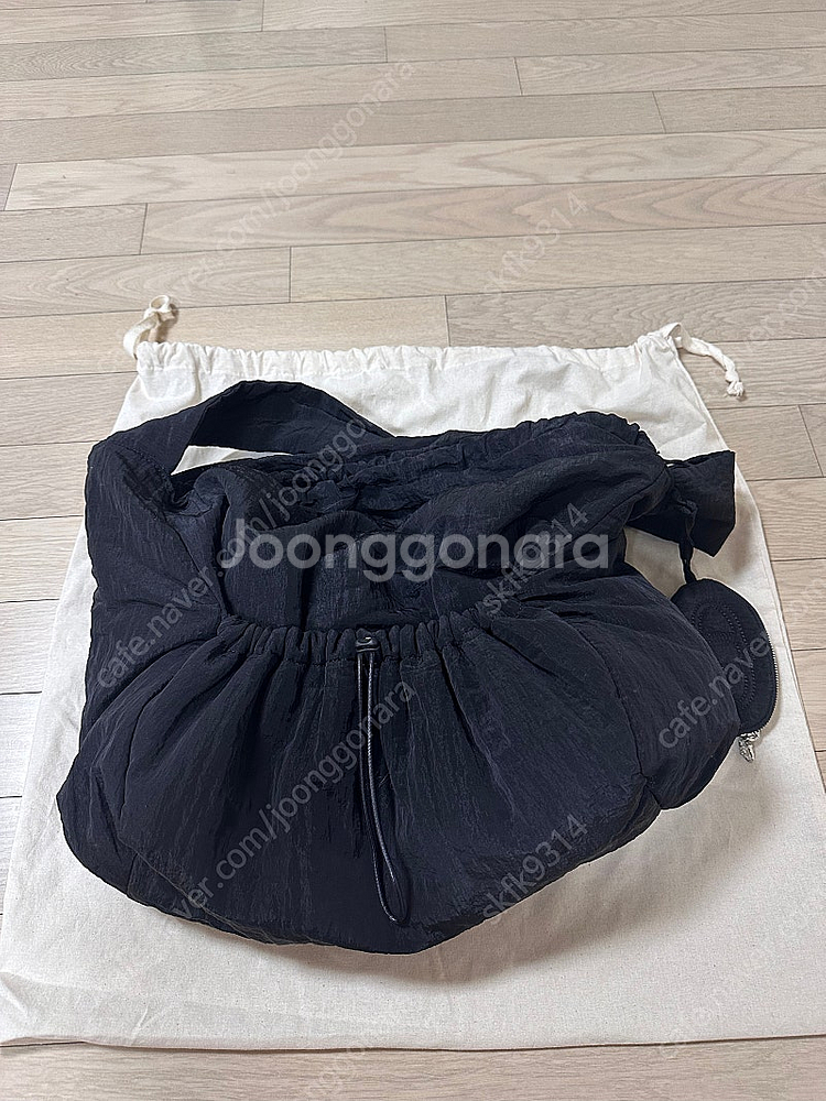 아떼 바네사브루노 르봉 숄더백 블랙, 오스트 카카 크누...--1