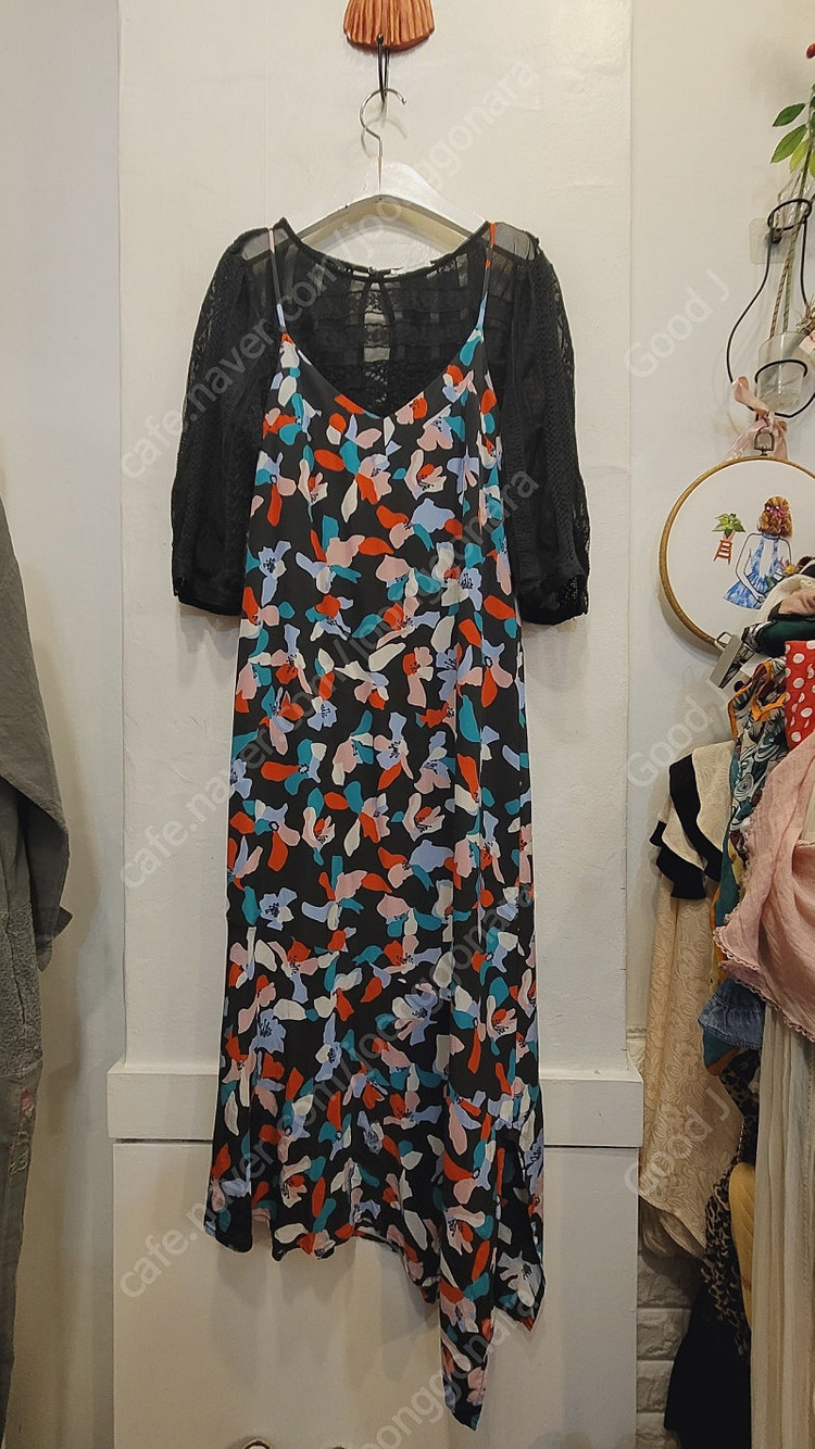 안나수이 실크원피스. 자라레이스. 망고레이스 이미지