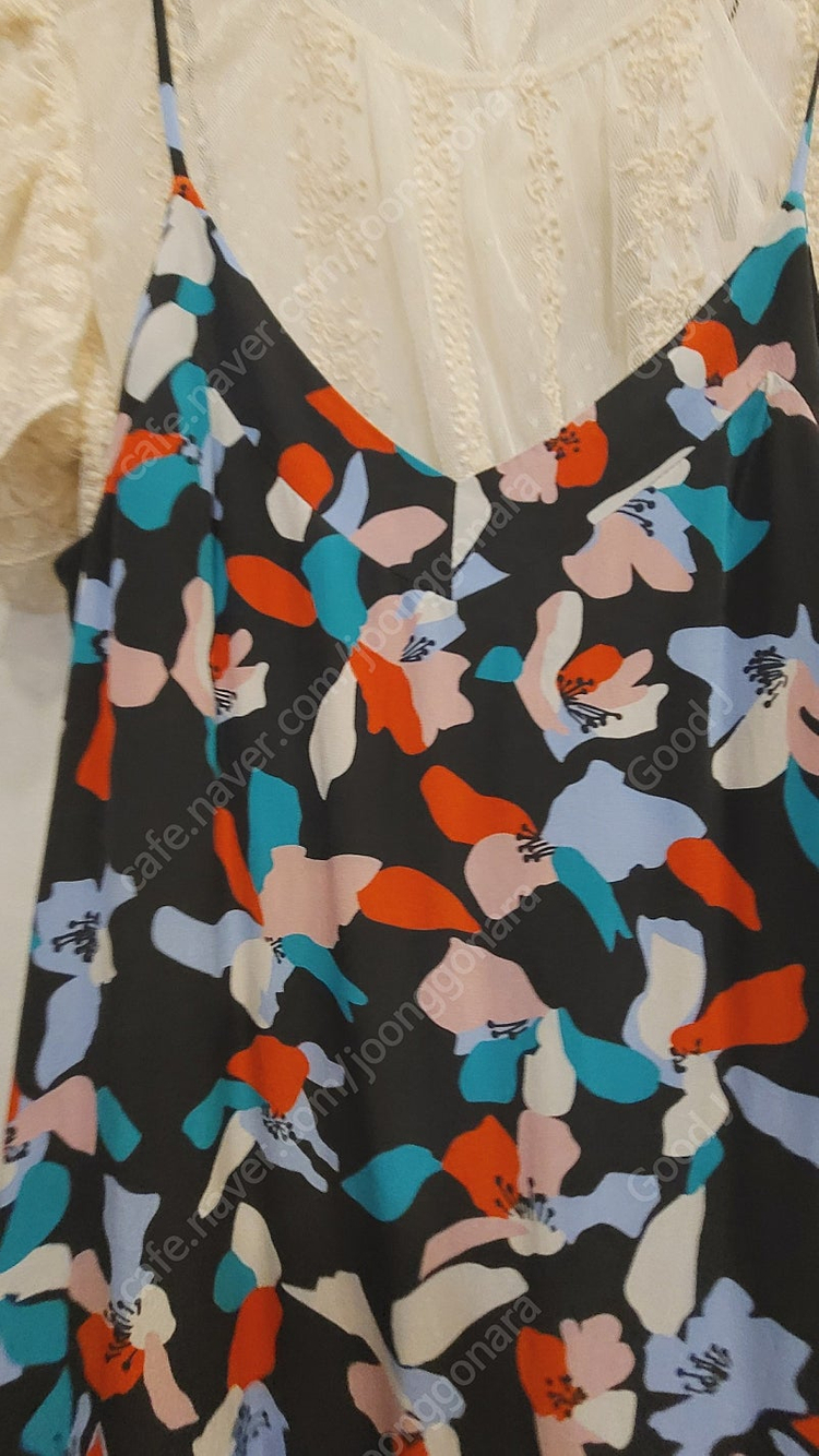 안나수이 실크원피스. 자라레이스. 망고레이스 이미지